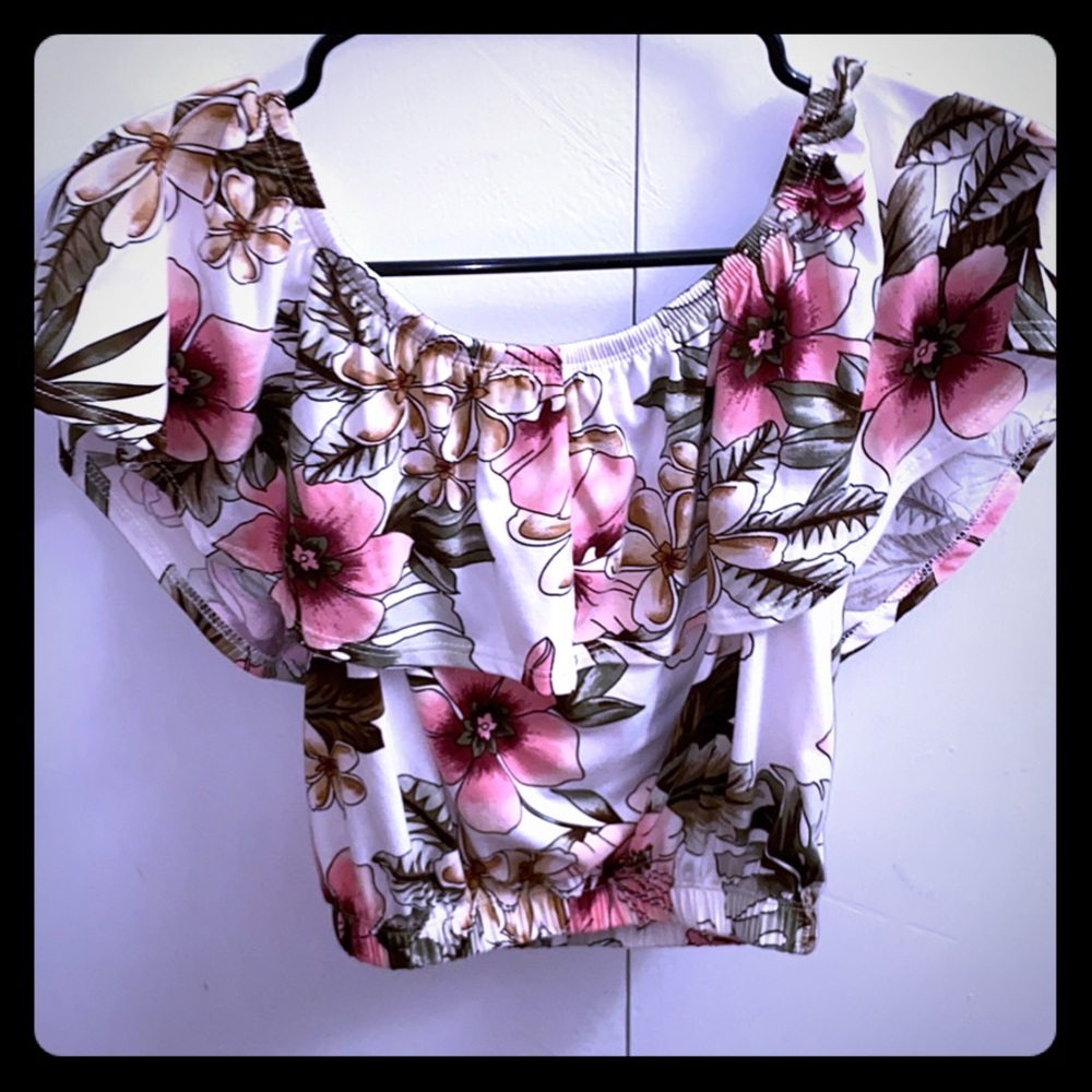Summer crop top